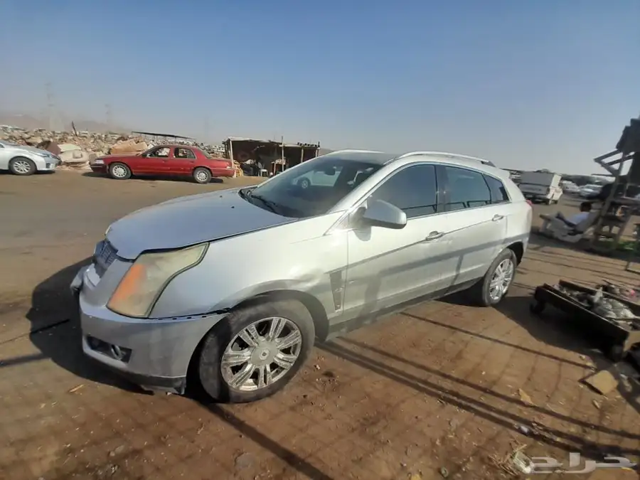 كاديلاك SRX 2013 للبيع قطع غيار فقط تشليح الحمدانية 3