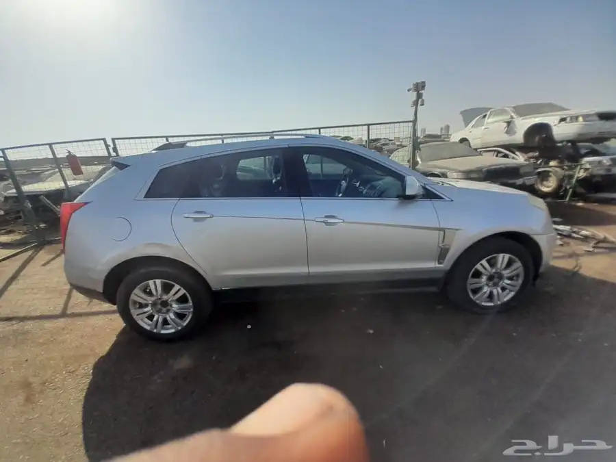 كاديلاك SRX 2013 للبيع قطع غيار فقط تشليح الحمدانية 2