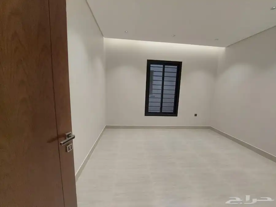 للبيع فله روف درة المحاله ابها مدخل مستقل تماما موقع مميز 11