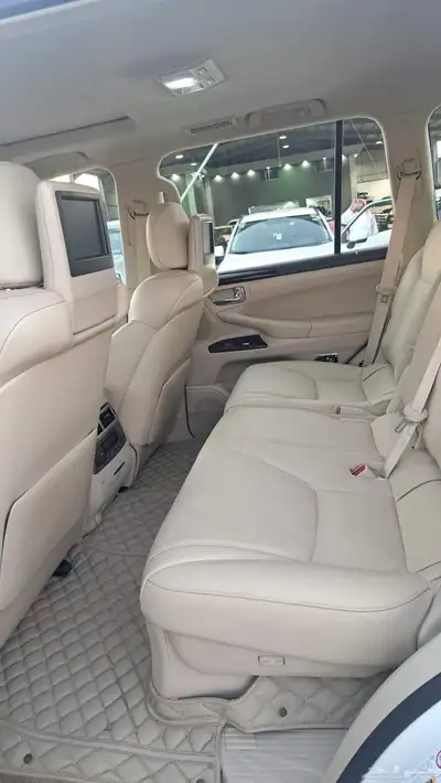 لكزس LX570 موديل 2015عداد243الف 8