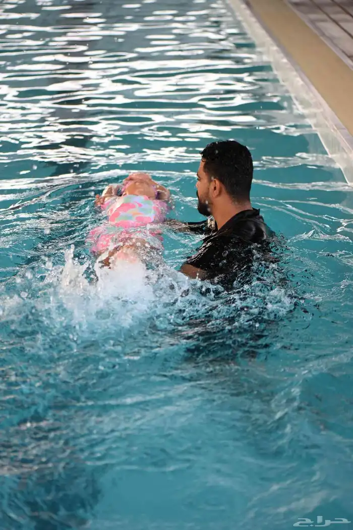 مدرب سباحه رضع ومدرب سباحه حالة خاصه تدريب علي اعلي مستوي 2