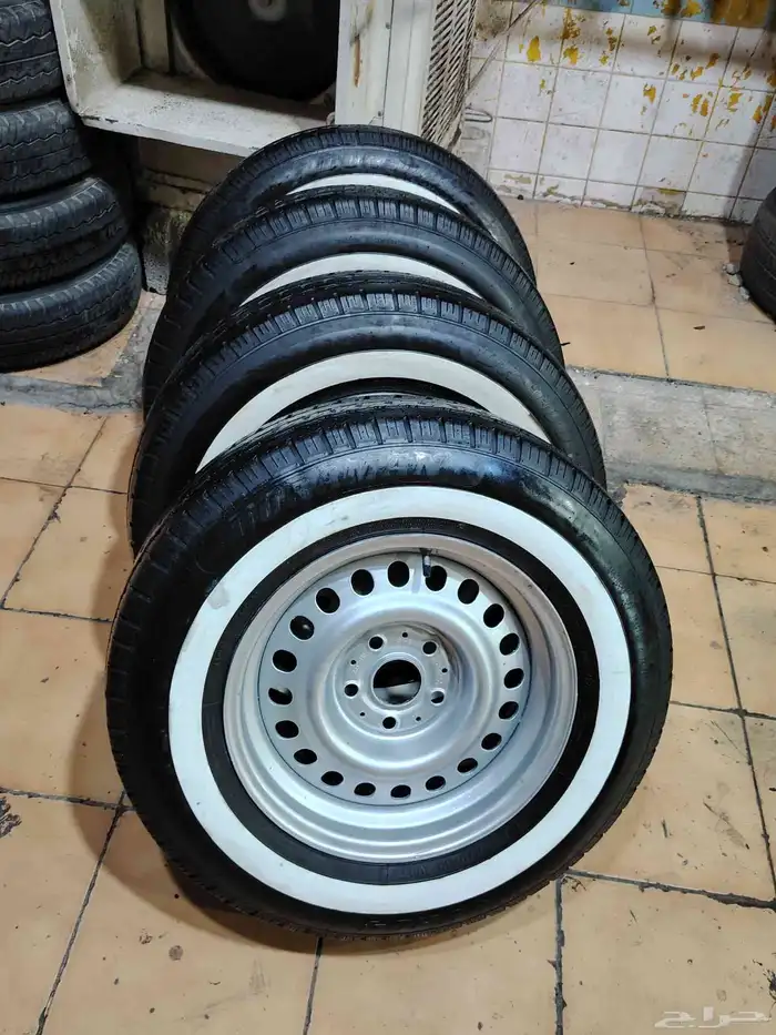 كفرات خط مع جنوط مرسيدس نظيفه مقاس 15 1