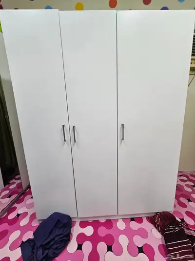 cupboard 0