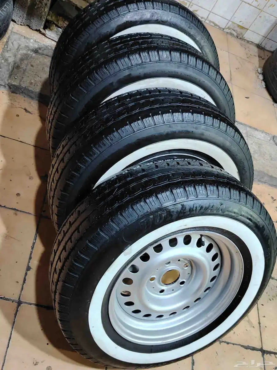 كفرات خط مع جنوط مرسيدس نظيفه مقاس 15 2