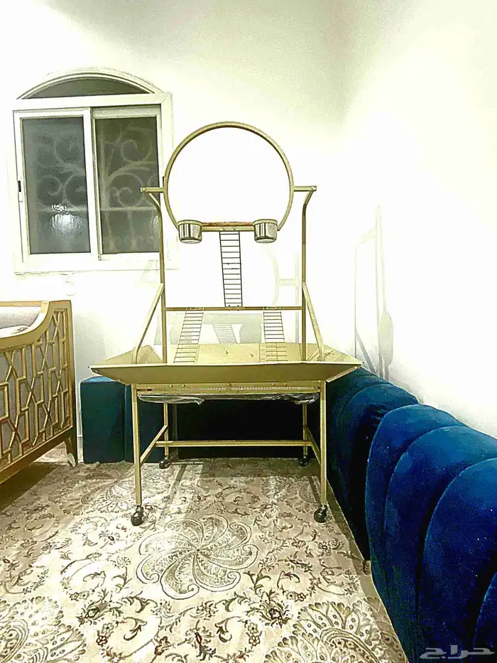 استاند كبير فاخر للببغاوات 1