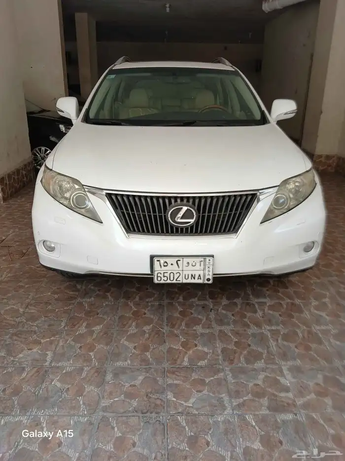سلام عليكم للبيع لكزس Rx موديل 2009 فل كامل 0