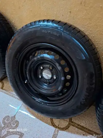للبيع جنوط سوح مع كفرات هنكوك جديدة 0