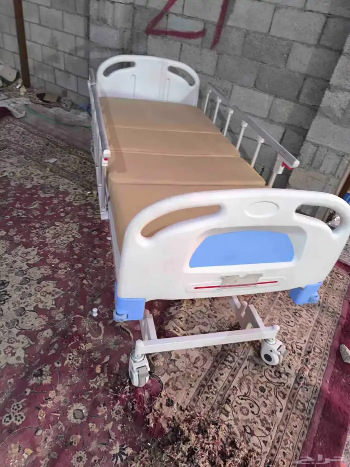 سرير طبي كهربائي اخو الجديد معا المرتبه 3