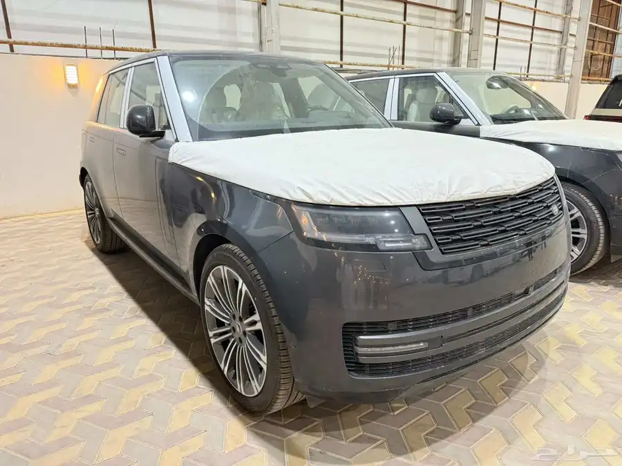 رنج روفر HSE 8V موديل 2025 عرض خاص780 شامل الضريبة 1