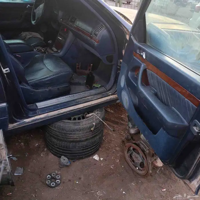 قطع غيار تشليح مرسيدس شبح 320مويل 1999 5