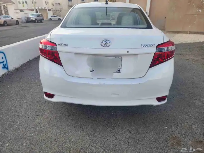تايوتا يارس 2015 0