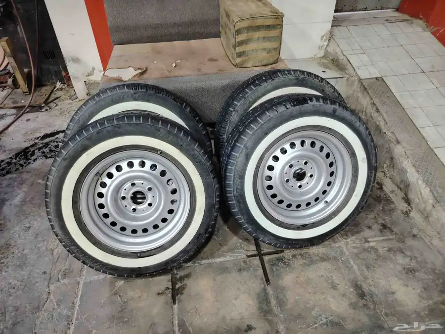 كفرات خط مع جنوط مرسيدس نظيفه مقاس 15 4