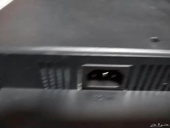 للبيع ثلاث شاشات 11