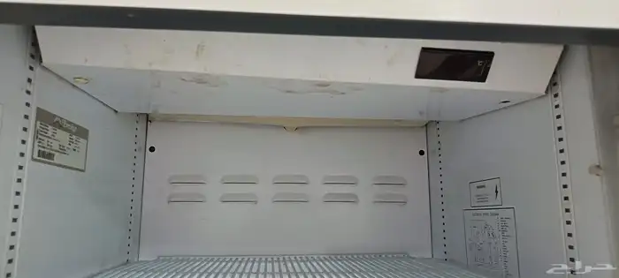 للبيع ثلاجه عرض وكذلك غساله اتوماتيك 1