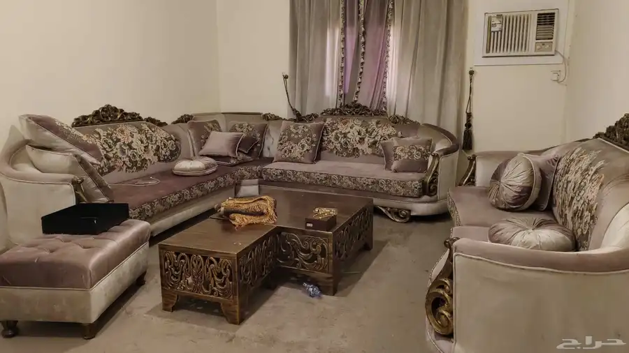 كنب للبيع 0