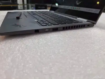 لابتوب لينوفو بحالة ممتازة 2 في 1 THINKPAD X1 yoga 15