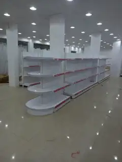 يوجدلدينا جميع انواع الرفوف رفوف سوبرات مستودعات مع توصيل وت 9