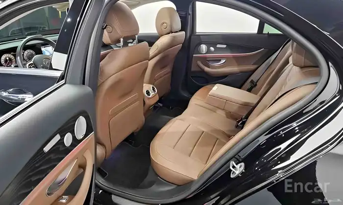 مرسيدس E300 2020 وارد كوريا 4