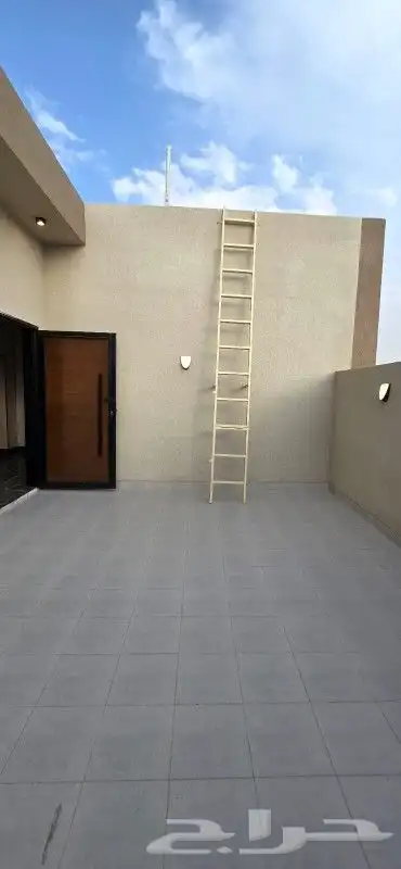 للبيع روف علوي مع ملحق مدخل سياره تشطيب راقي من 730الف 27