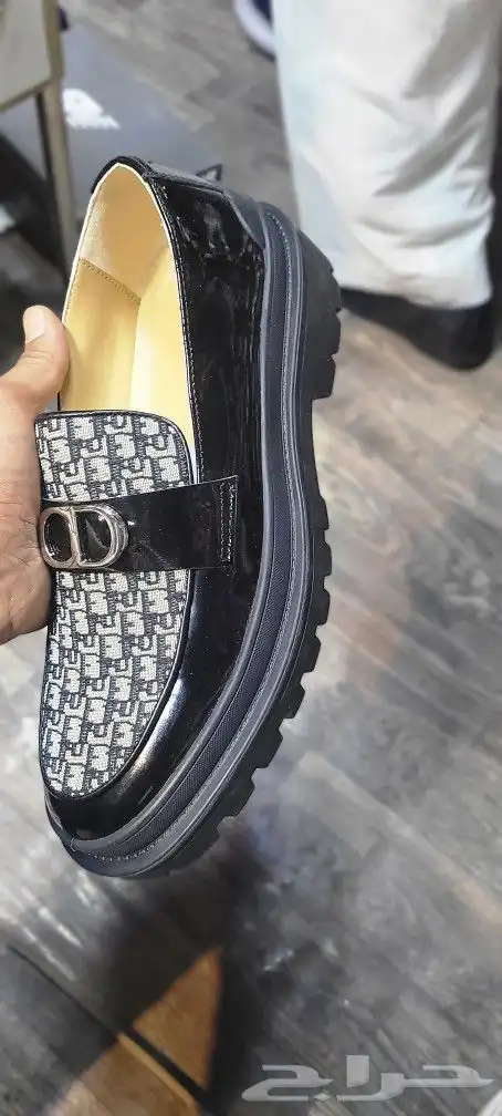 جزمة ديور حذاء جوتشي رسمي فندي برادا لويس Dior LV Fendi 2