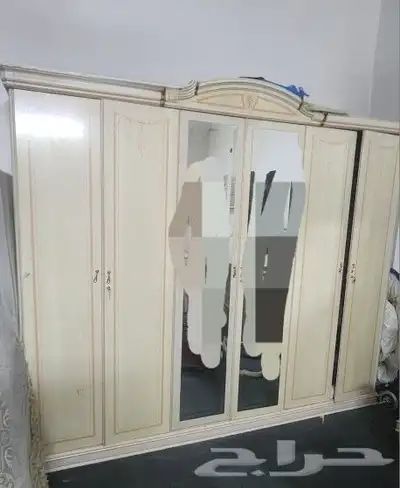 طقم كنب وبساط ومساند ظهر وطقوم غرف نوم وغيرها 5
