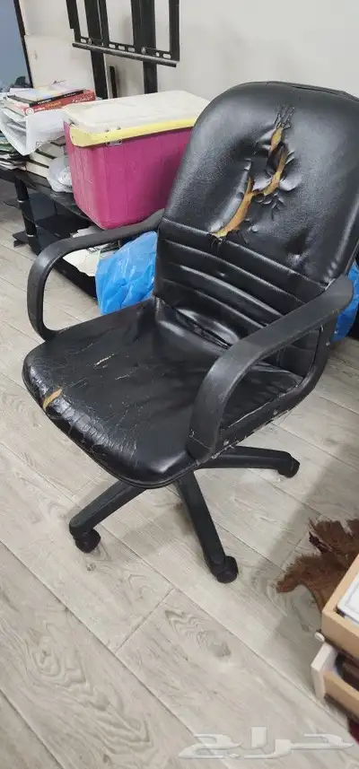 طقم كنب وبساط ومساند ظهر وطقوم غرف نوم وغيرها 7