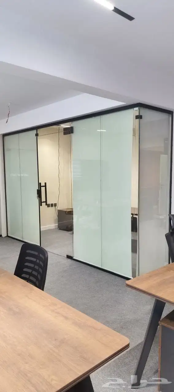 زجاج سكوريت وجهات زجاجية مكاتب زجاج سيكوريت زجاج سكريت 0