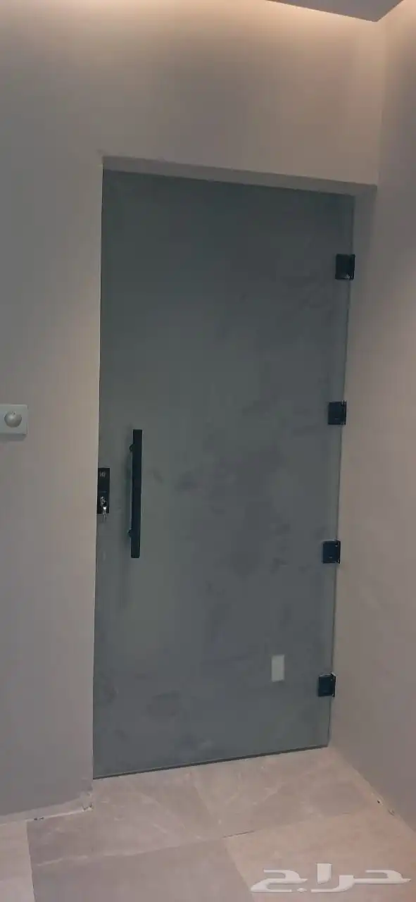 واجهات زجاج سكريت 12ملي 8