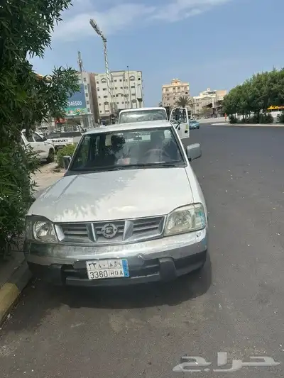 نيسان غمارتين2005 2