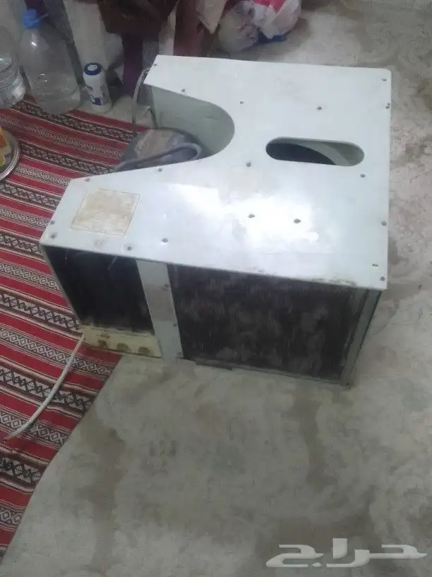 2مكيف شباك للبيع الجموم 0