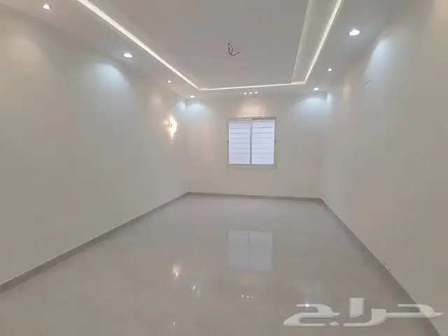 للبيع دور مستقل مع ملحق تشطيبات فاخره من 820الف بدرة الخميس 8