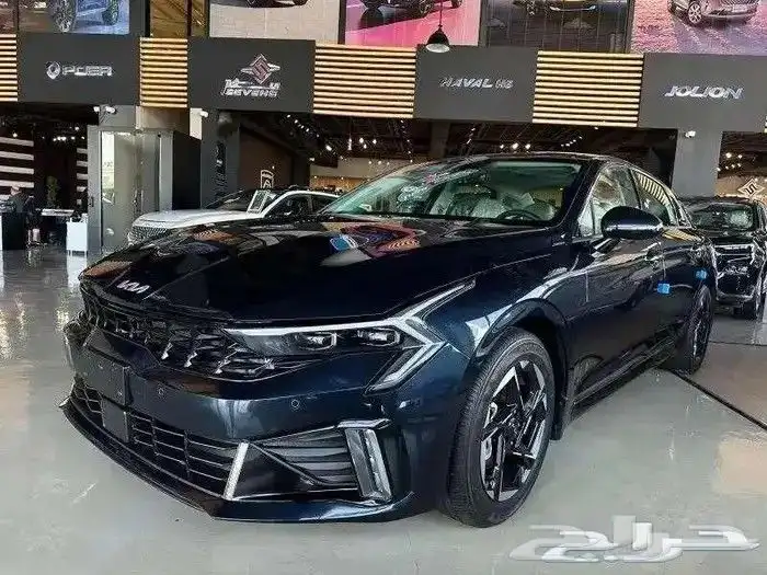 كيا K5 ستاندر مطور بصمة فتحة سقف 2025 2