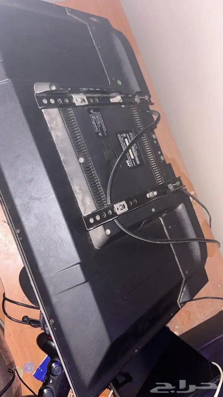 شاشة JVC. 60Hz 35 بوصه نظيفه مع اسلاكها 4