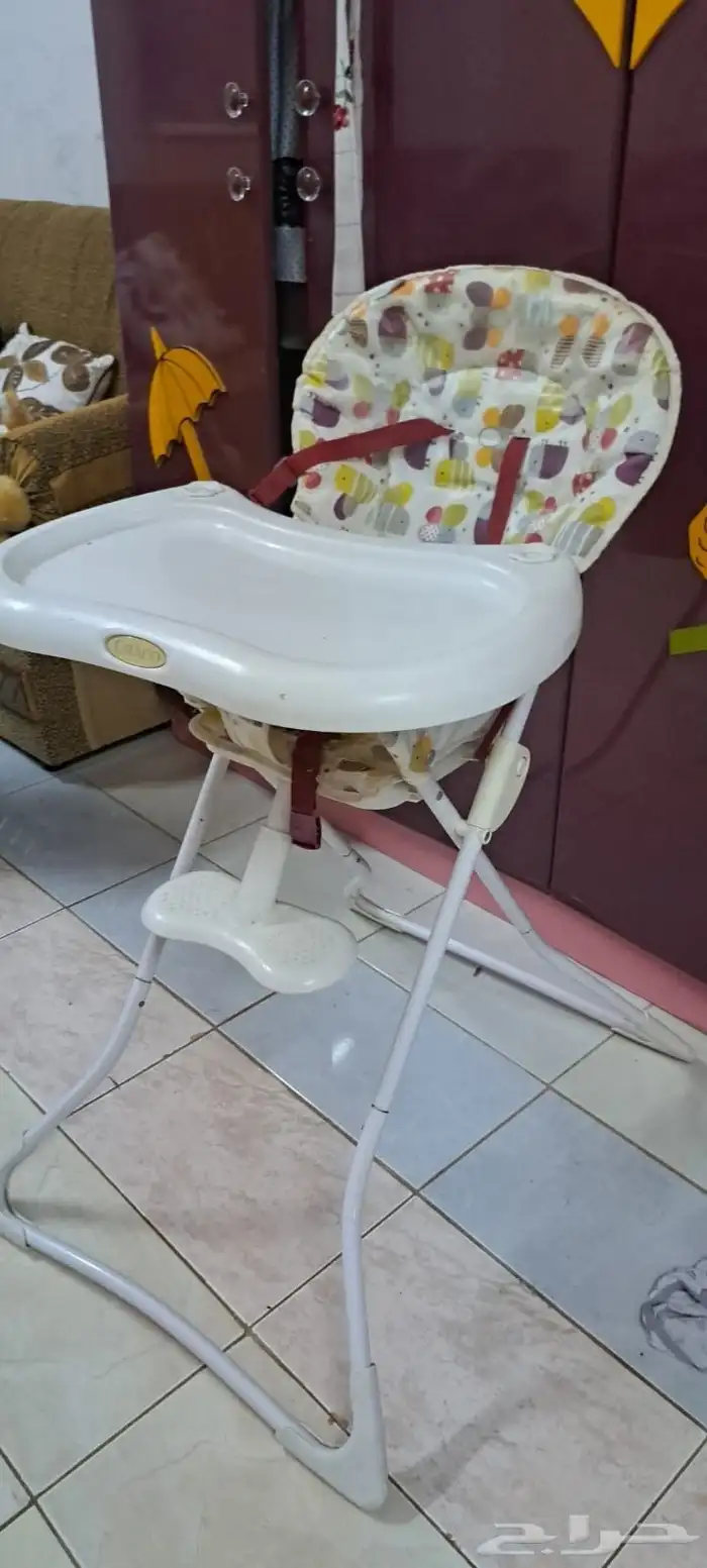 محبس وكرسي طعام ومرجوحة للأطفال 3