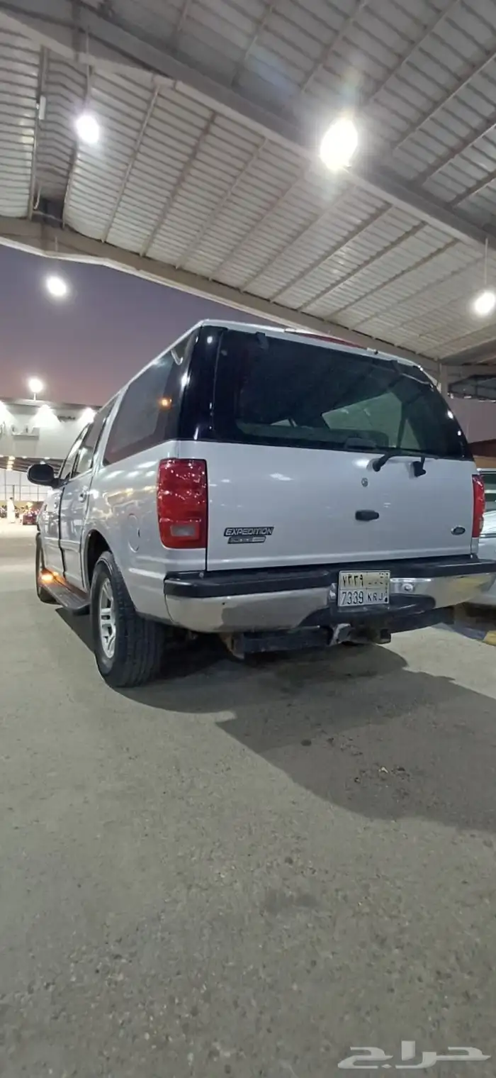 فورد اكسبديشن 2001 XLT 3