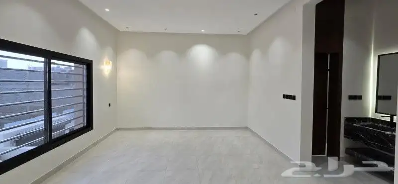 للبيع روف علوي مع ملحق مدخل سياره تشطيب راقي من 730الف 9