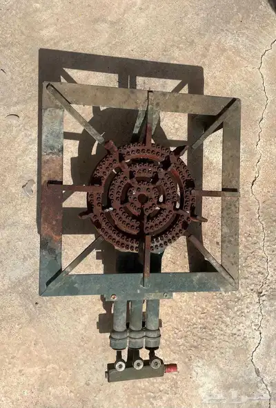 مركب غاز ثلاث شمعات 1