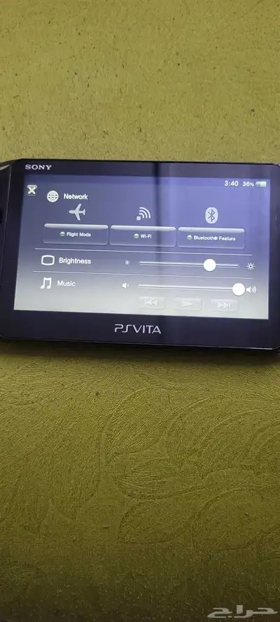 PS Vita مهكر 7