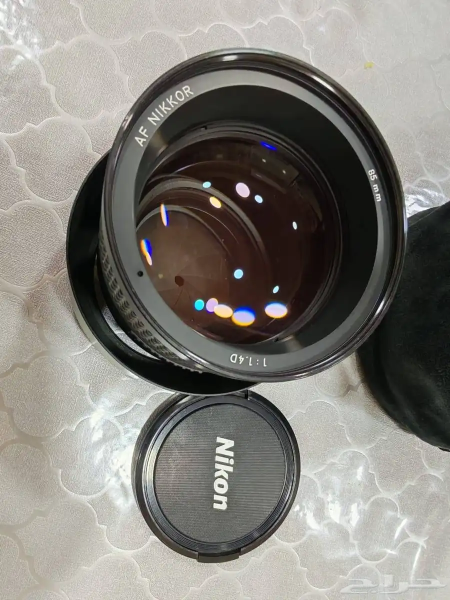 عدسة كاميرا نيكون 85 mm 1 1.4 D 1