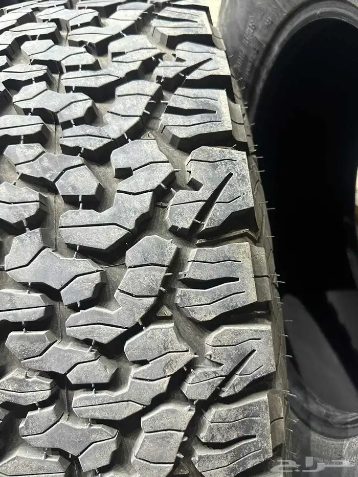كفرات حجري بي اف جودرتش امريكي مقاس 315 70 17 23