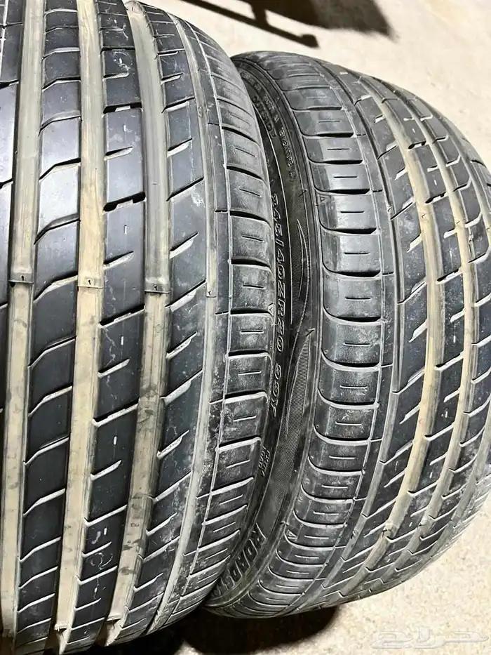 كفرات ريستون كوري 245 40 20 3