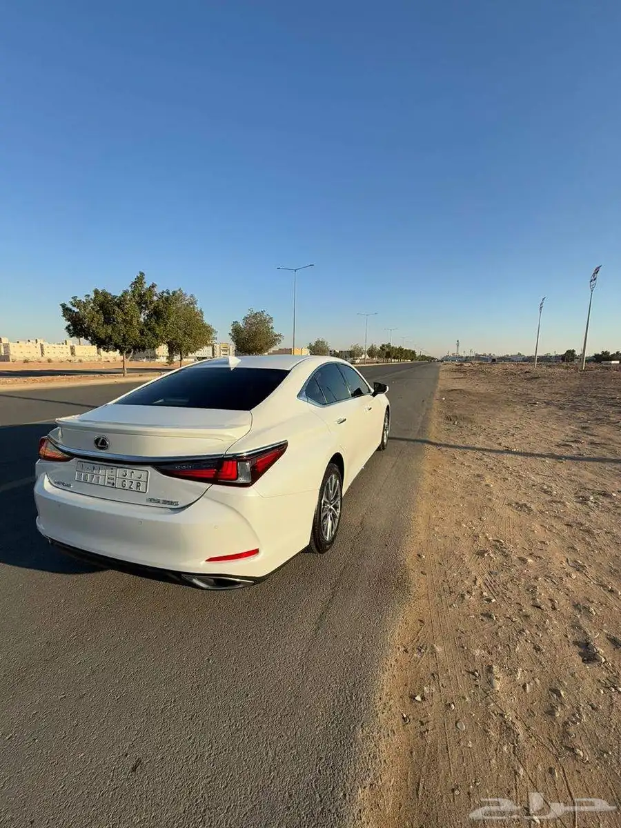 للبيع لكزس ES350 مديل 2023 في الرياض 0