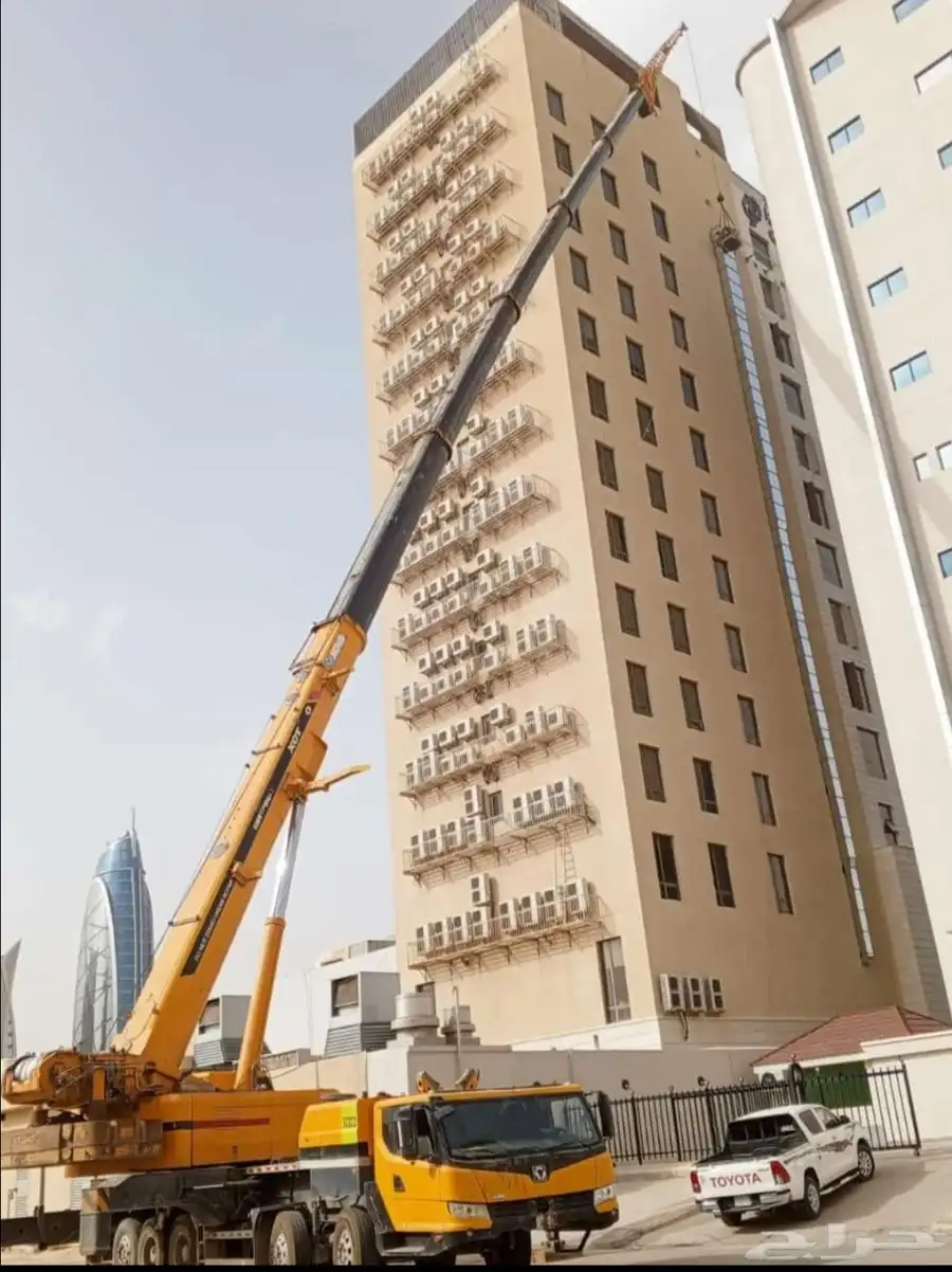 تاجير رافعه شوكيه وكرين ومان لفت وسيزر لفت ودينه ونش وسطحه 9