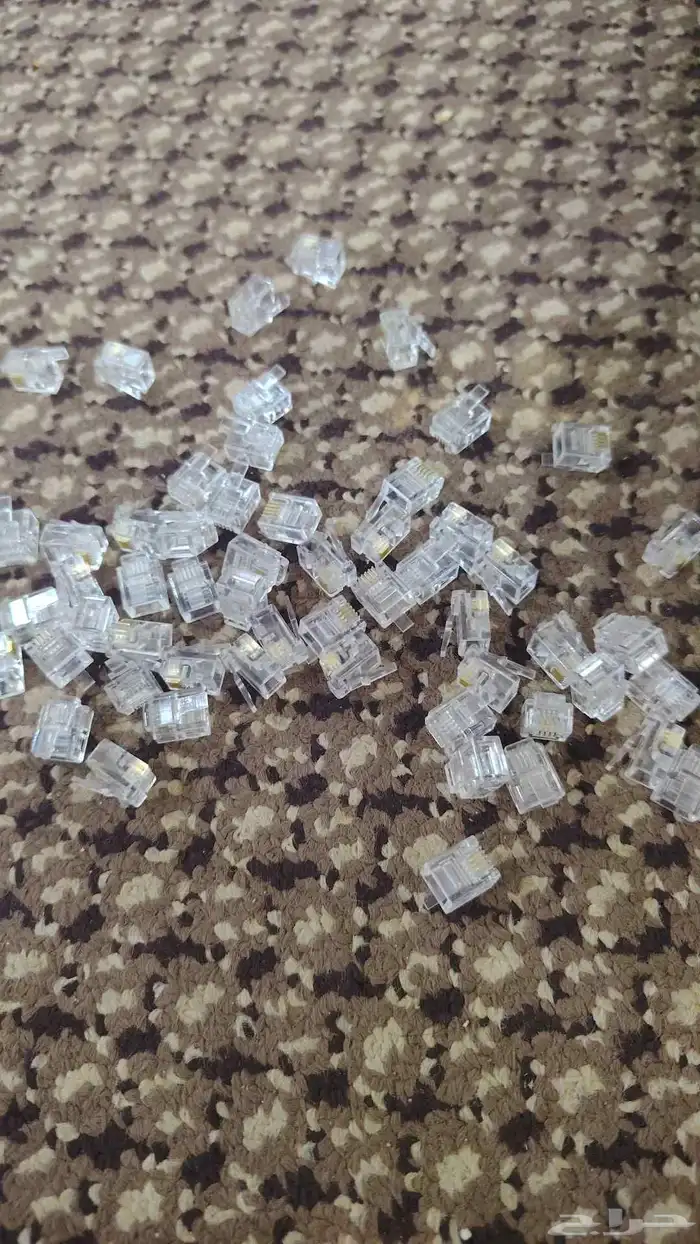 رؤوس rj11-6p4c 30pcs مقابل راس rj9 الموقع القريات 0