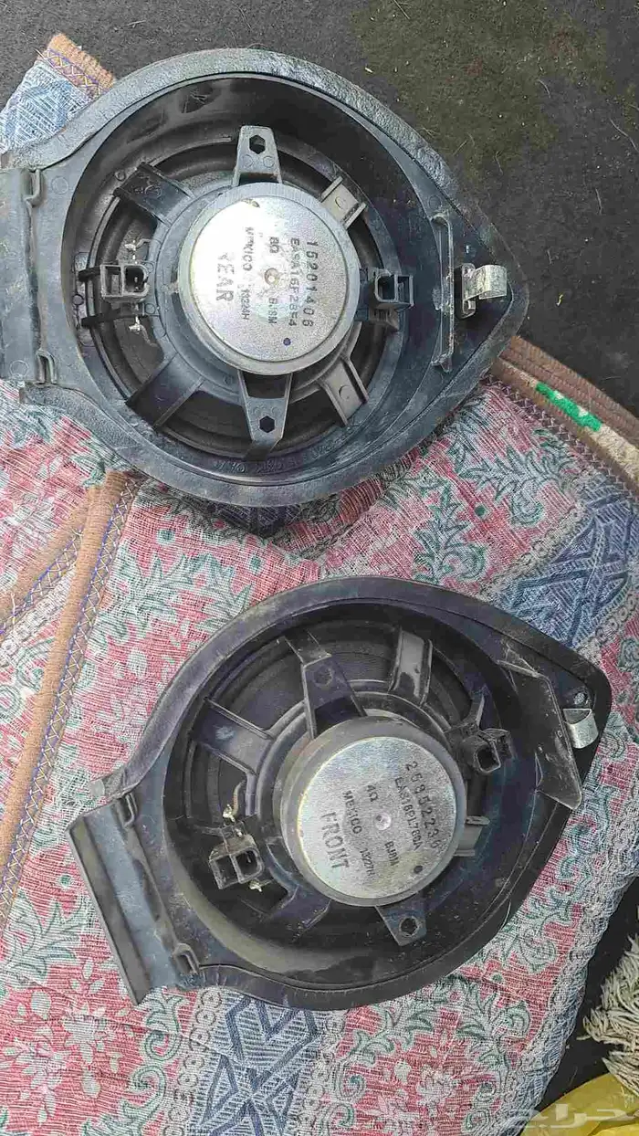 سماعات تاهو من 2007الى 2014 اصلى وكاله مستخدم نظيف 1