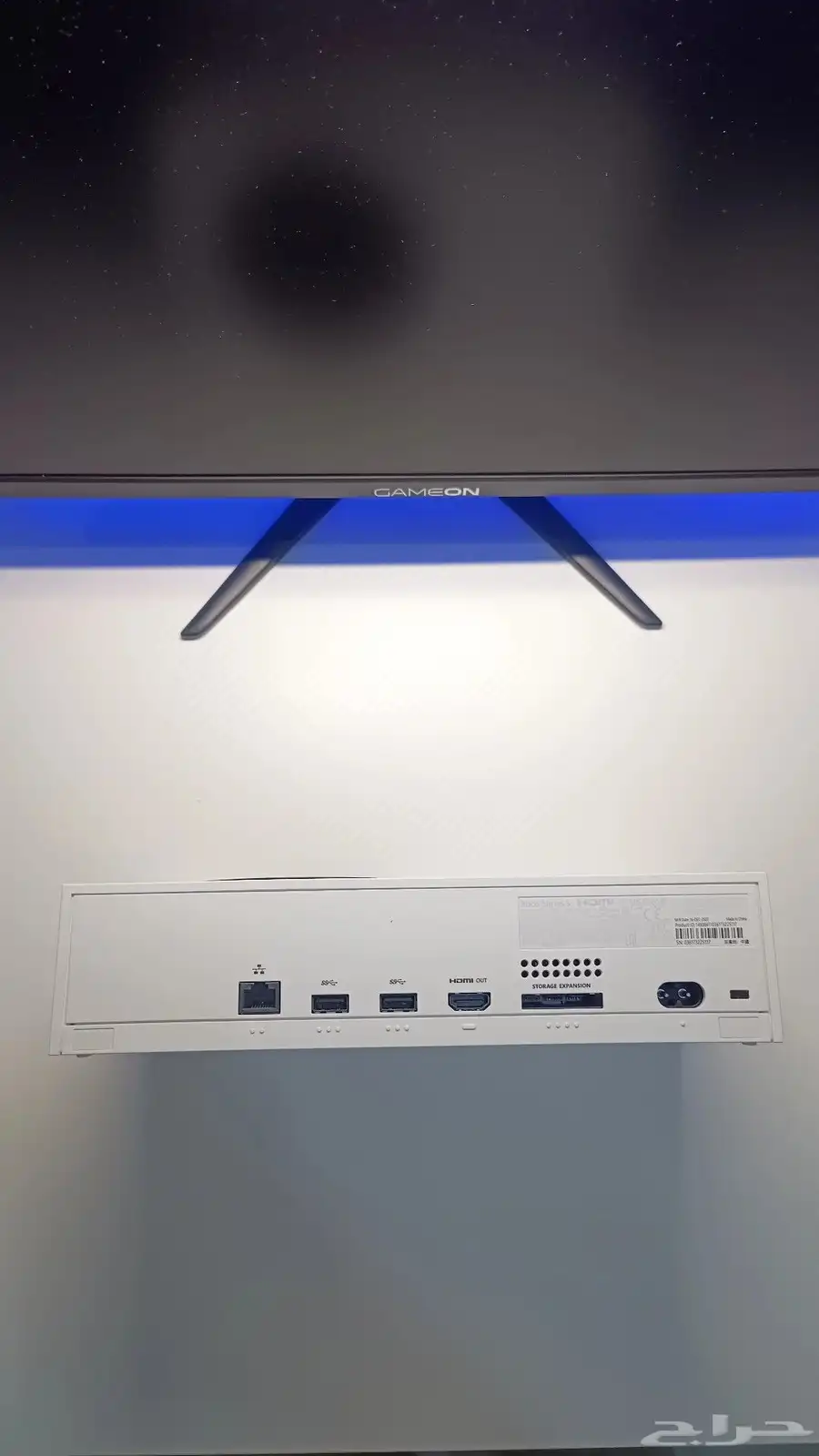 للبيع Xbox Series S بحالة ممتازة ومع ضمان ساري اكسترا 5