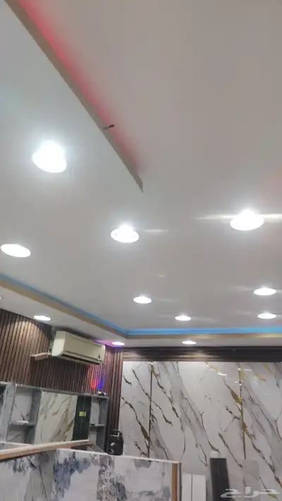 ب سكاكا.كهربا-سباكه-جبس-بديل رخام-شيبورد-بديل خشب-دهان-عزل 1