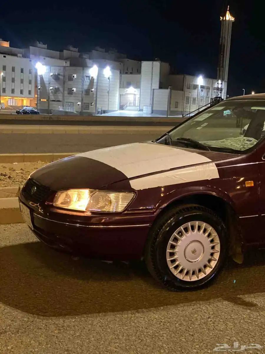 سلام عليكم ورحمة الله وبركاته  للبيع كامري موديل 1998 قير عا 2