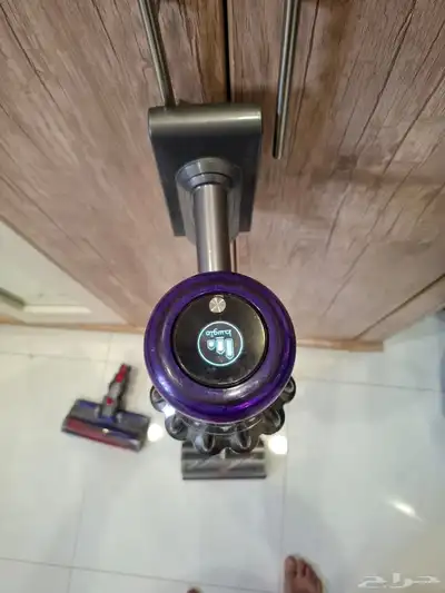مكنسة دايسون عامودي(dyson) V11 1