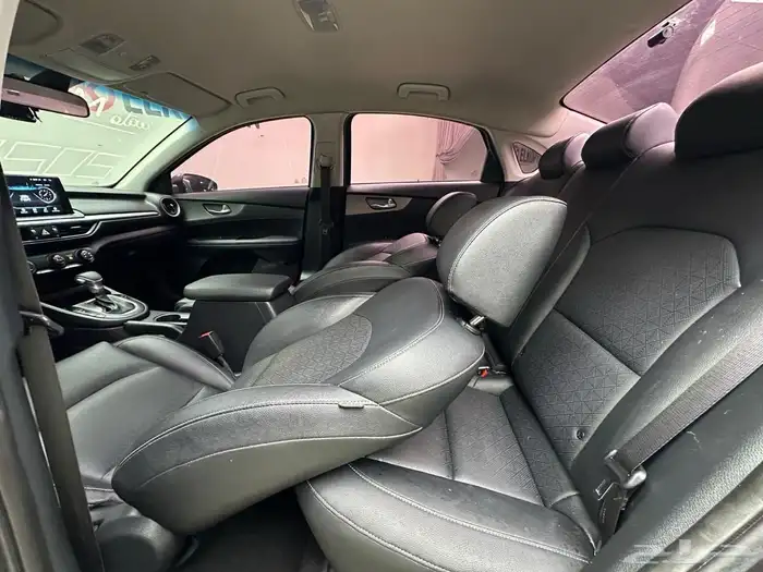 KIA -K3 2020 16